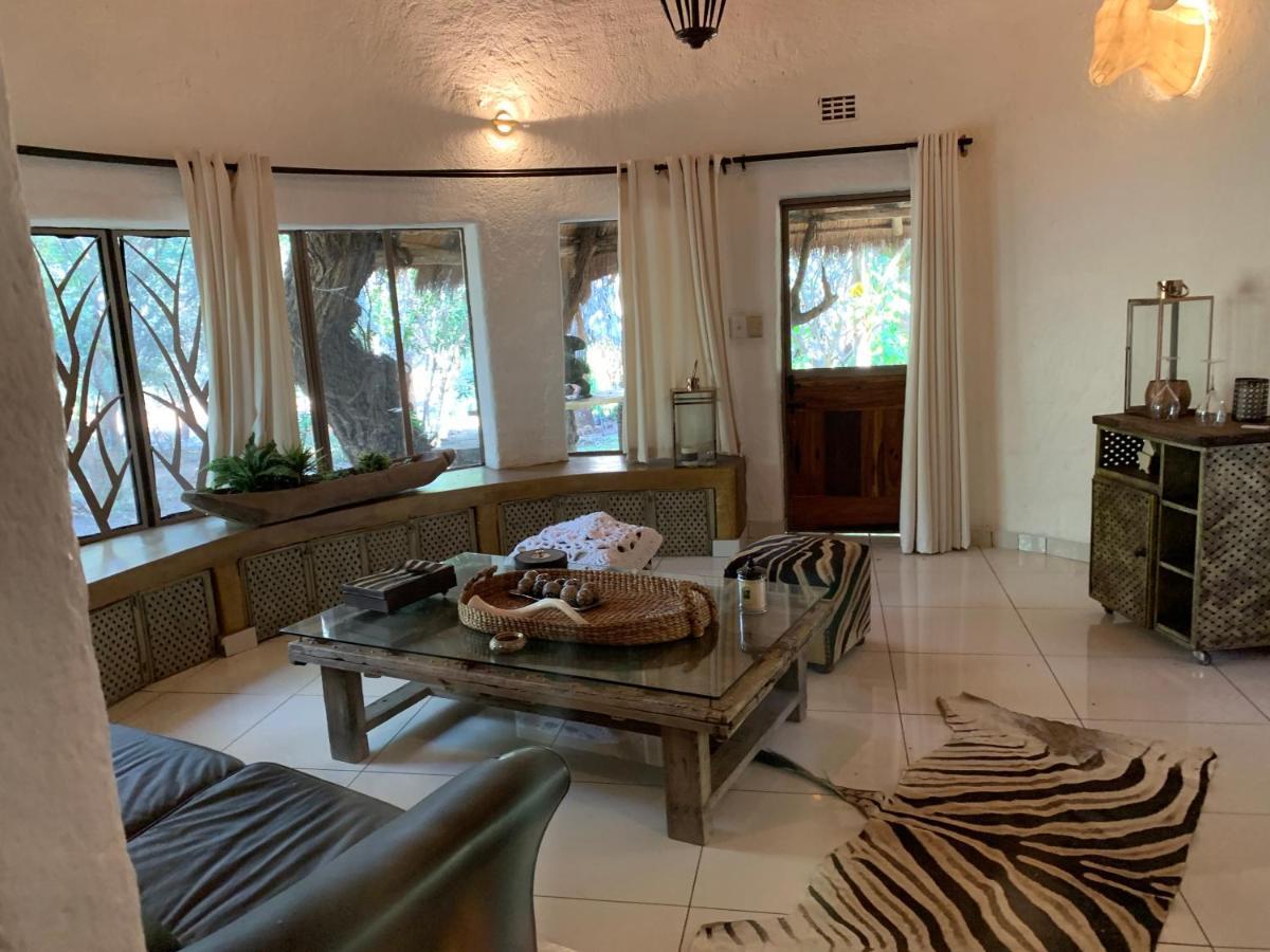 Hippomoon Lodge Game Reserve Hoedspruit Exterior foto